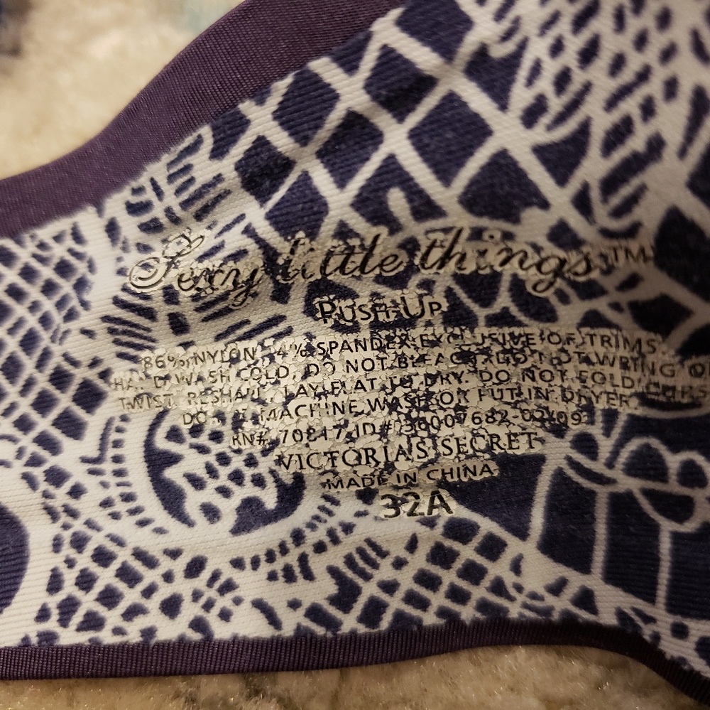 Bra - Picture 2 of 3